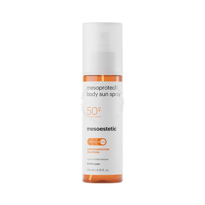 SPF50+ body photoprotection in spray format. Ultralight and fresh texture and easy to spread with an invisible finish. Ideal for outdoor or sport use. It can be applied even on wet or sweating skin without leaving any greasy residue after application. Der